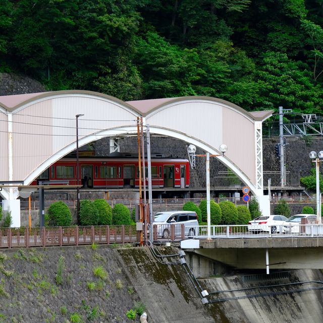 小田急・箱根湯本駅
