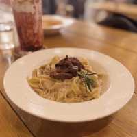 旺角｜ 文青工業水泥風cafe