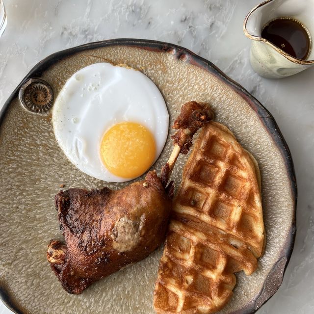 Sunset dinner at Duck & Waffle