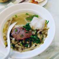 深水埗新商場 V WALK 和平飯店 , 午餐物超所值！