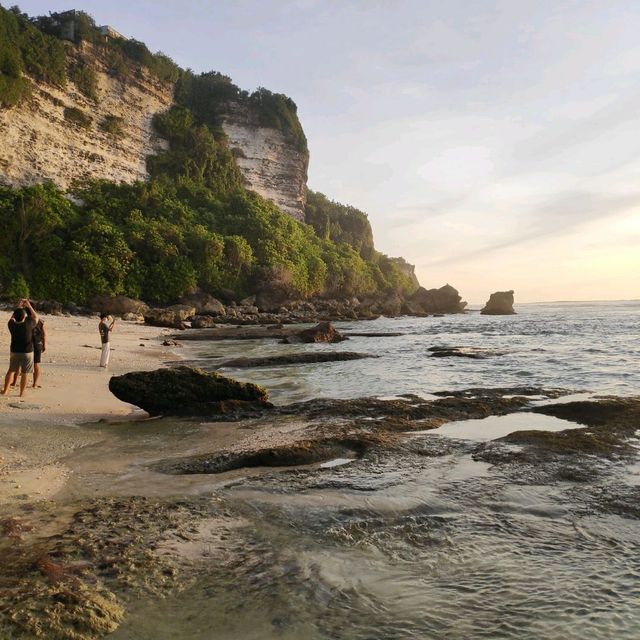 Sunset in Suluban Beach Uluwatu Bali 