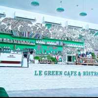 บรรยากาศดี คาเฟ่ติดแม่น้ำปราจีนบุรี