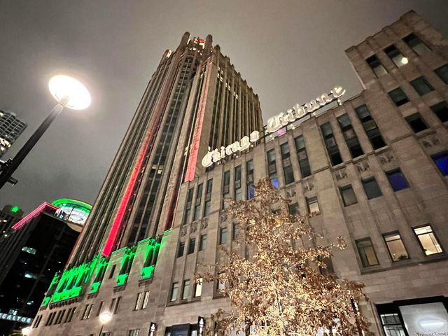 Evening Walk - Chicago during Christmas 