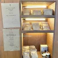 [부산 동래구] 온천천 카페거리 신상 카페 ‘밤비공기’