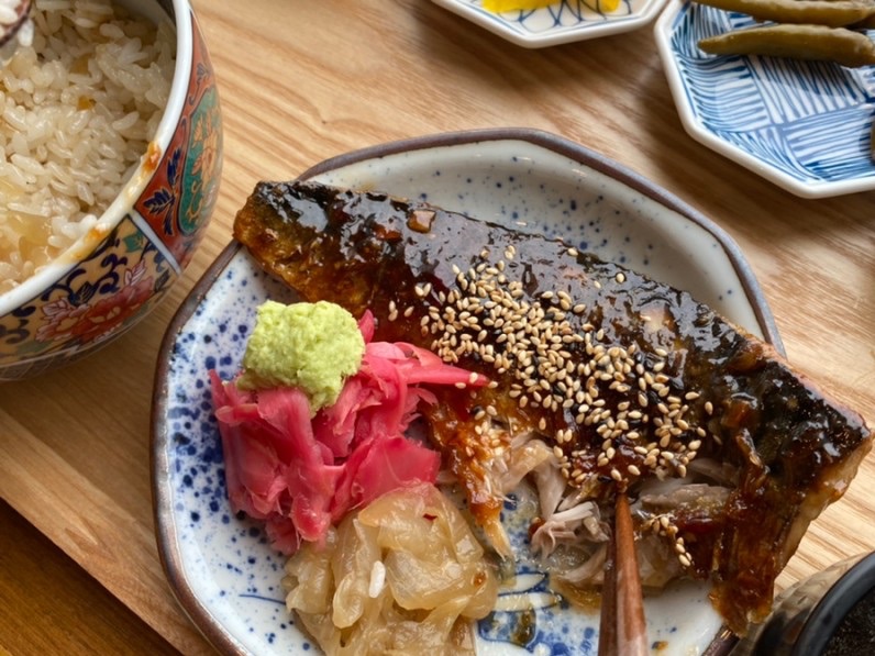 제주 바다를 바라보며 먹는 대창덮밥 냠 🍚 | 트립닷컴 제주도 제주 바다를 바라보며 먹는 대창덮밥 냠 🍚 | 트립닷컴 제주도