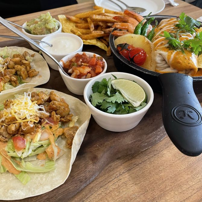 너무 맛있는 용리단길 멕시코 식당, 갓잇 | 트립닷컴 서울 트래블로그
