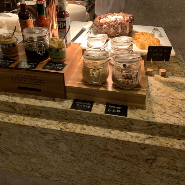 邊食邊有驚喜的自助餐 - 大灣咖啡館