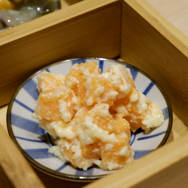 人生☺️第一次吃咁大隻的生蠔🦪