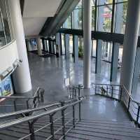 台北看展跟演唱會的超讚選擇 台北小巨蛋 超大建築很有特色