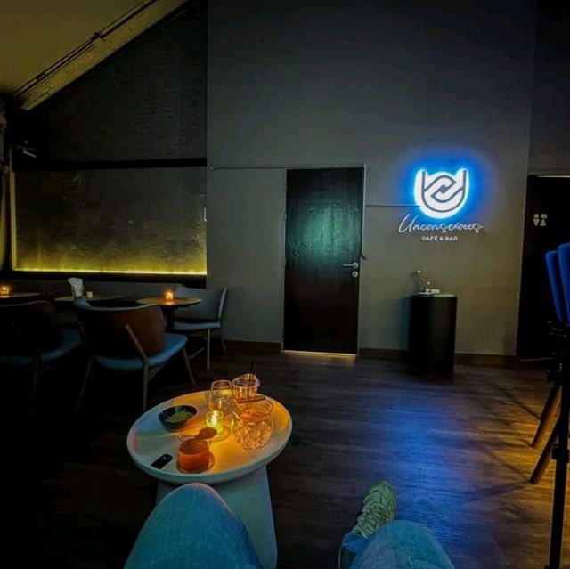 📸 รีวิวบาร์เปิดใหม่ : Unconscious.cafeandbar 