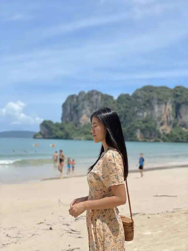 Krabi | 泰國水清沙幼沙灘 Railay beach