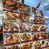 【コタキナバル】地元の方に愛されてるかなりのローカル店。シーフードが美味しかった💕