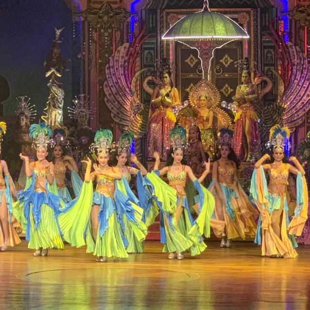 Alcazar Cabaret Show in Pattaya