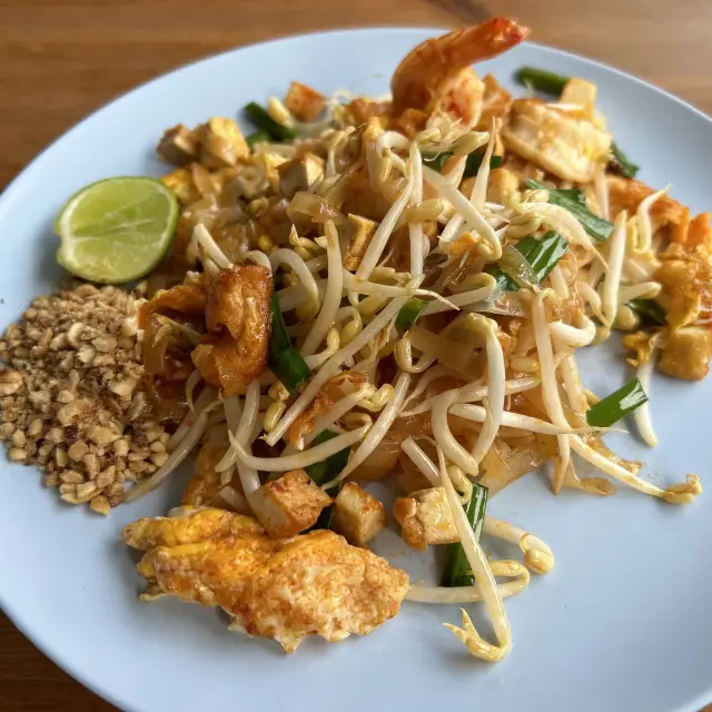 Jum Thaifood and Noodlesoup จุ๋มตามสั่ง (Rawai)