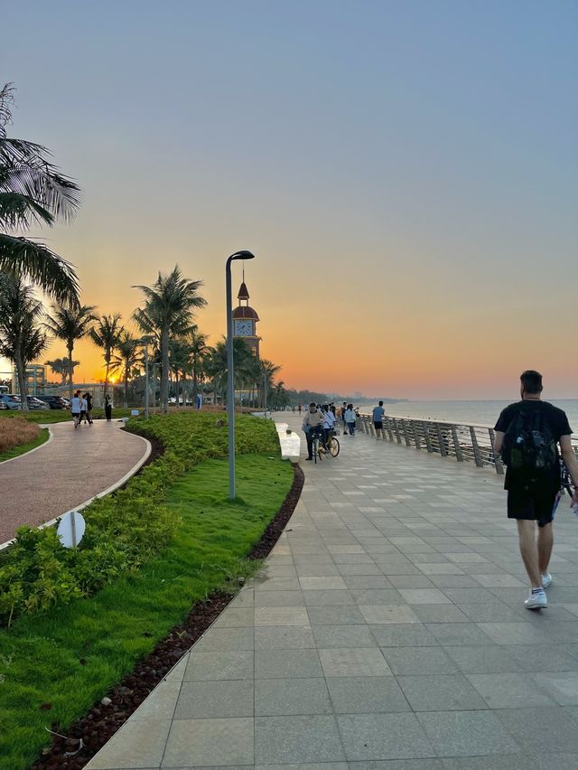 Fantastic beach side for sunsets✨