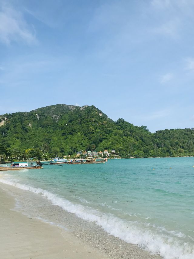 Perfect Beaches in Phuket, Thailand 🇹🇭🌺🌴
