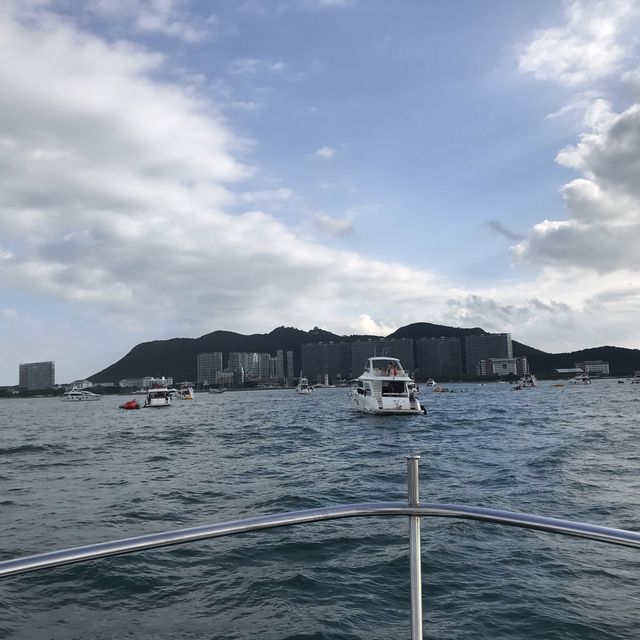 来三亚体验游艇的乐趣