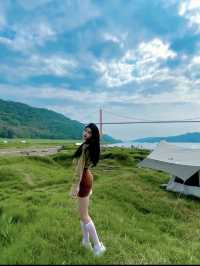 Chongqing camping 🏕️ horse riding, Hulunbuir Nanpingba grassland by the river.