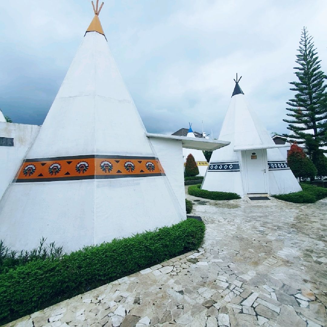 Glamping with Mongolians styles | Trip.com Tamansari Travelogues
