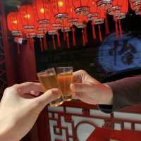 去怡紅院尋開心既一晚😂😂中環有個好食好玩嘅好地方🏮