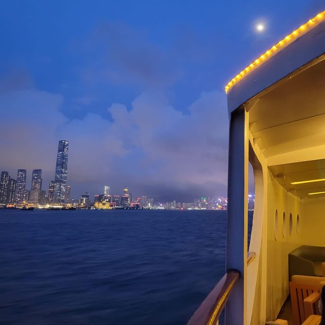 天星海港遊