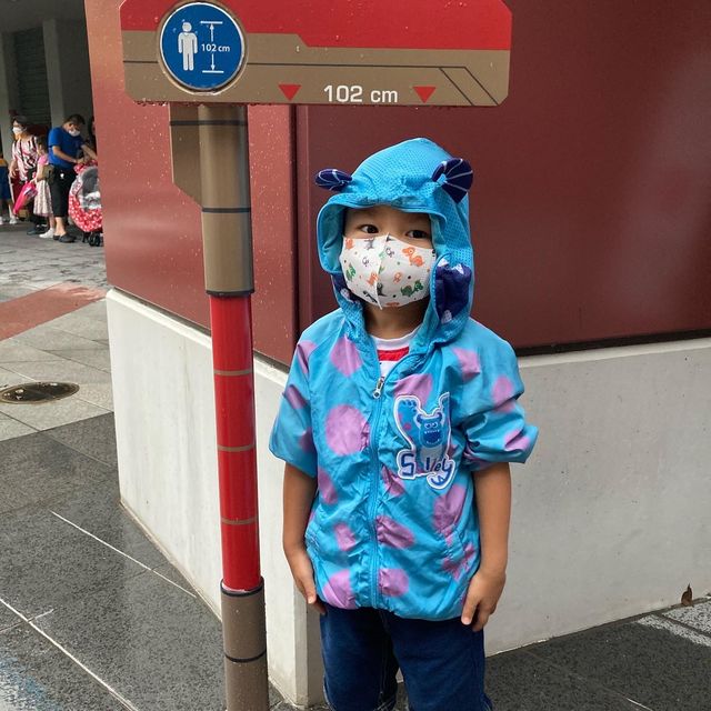 《親子活動～颱風下的迪士尼》