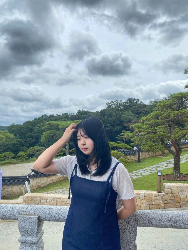 사시사철 한옥의 멋을 느낄 수 있는 대형 한옥 베이커리 카페