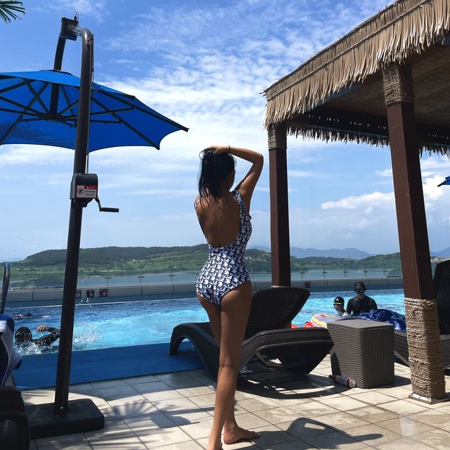 여수 수영장 호텔 라마다프라자바이윈덤 🌊