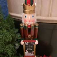 Festive Decoration at Shangri-La lobby