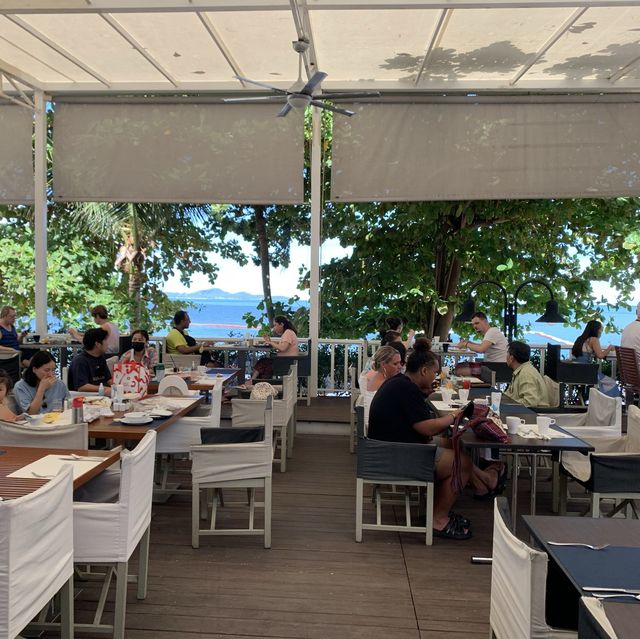 Pullman Pattaya Hotel G ติดชายหาดวงศ์อมาตย์