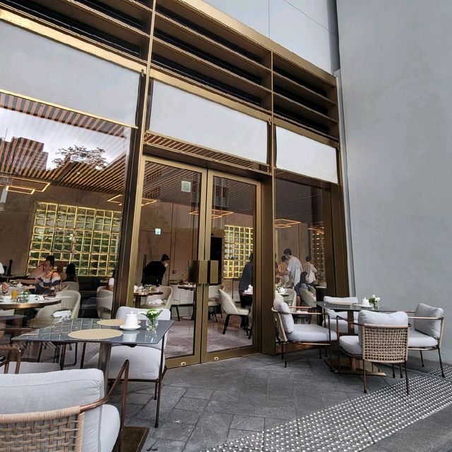 The Murray Hong Kong ~ Garden Lounge 