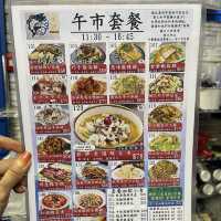 抵食招牌老壇酸菜魚 