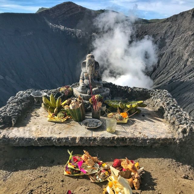 Sunrise over Mount Bromo ⛰️