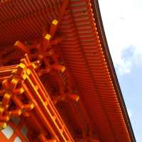 京都上賀茂神社で初詣で。