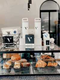  รีวิวร้าน :  Varen BKK ☕️ @MRT : สถานีสามยอด 