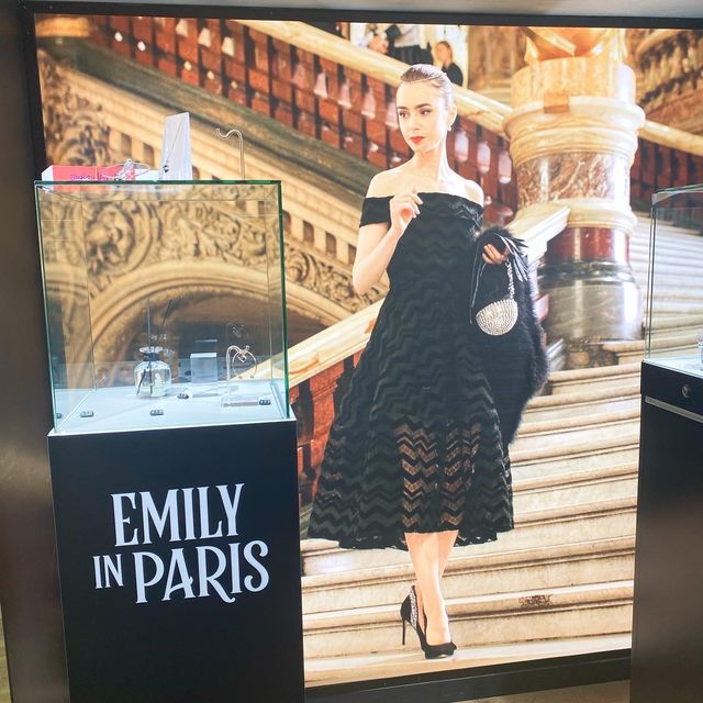 EMILY IN PARIS 主題展覽登陸香港