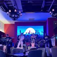 遠離市區 • 氣氛極好 - A Tavola Bar & Grill