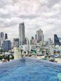 Infinity pool @Marriott Surawongse