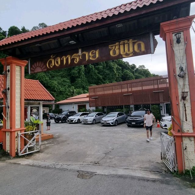 altTitle