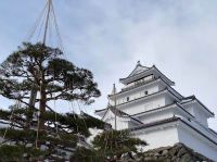 鶴ヶ城