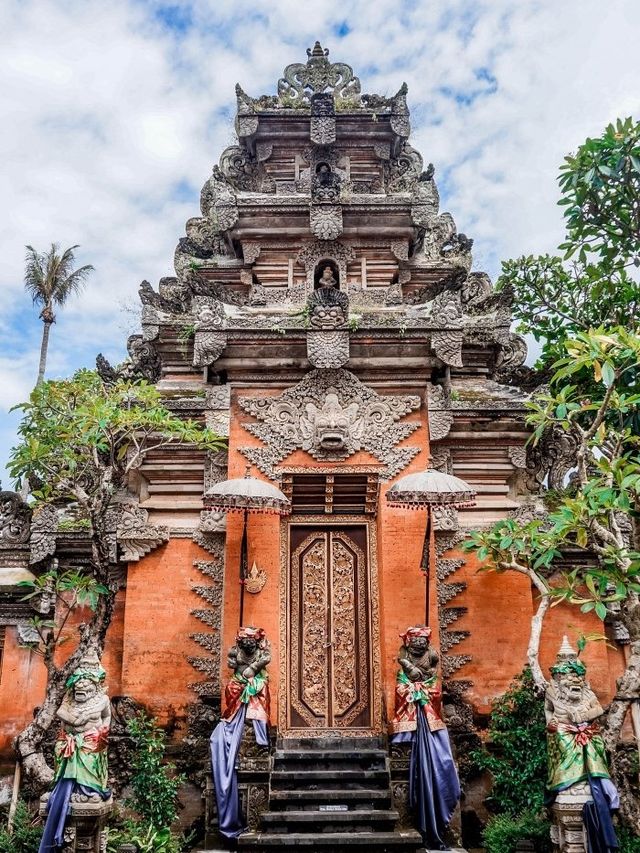 Charming Saraswati Temple