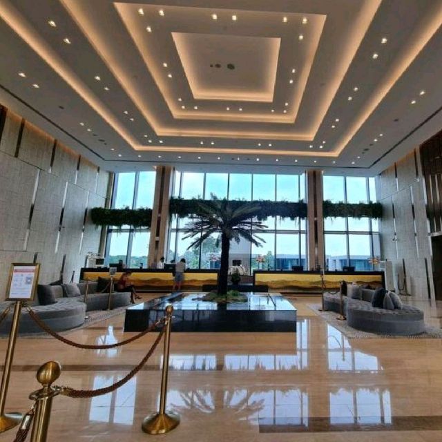 Dusit Thani Laguna Resort Singapore