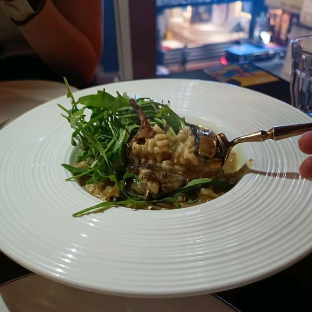 環境食物質素相當高酒吧