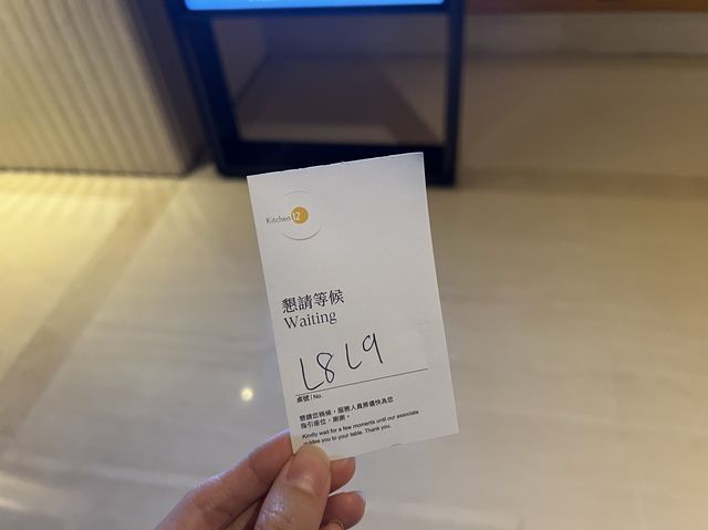 台北自助餐｜喜來登飯店十二廚，甜點精緻好吃，一人還有半隻龍蝦喔