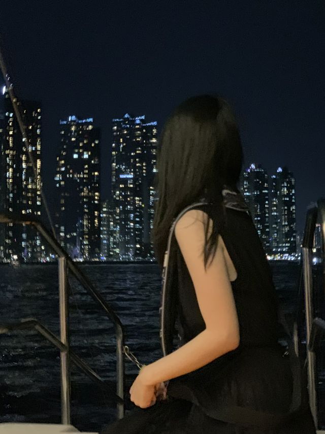 해운대 야경을 보며 불꽃놀이까지! ’ 부산 요트 타다‘ 🌉🛥️💭