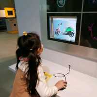 小孩放電好去處【高雄】科工館