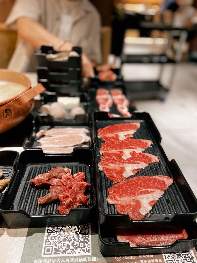 【二訪台式火鍋任食放題 - 牛大人台灣火鍋吃到飽】