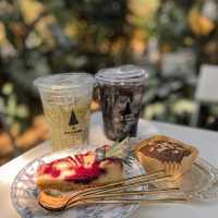 STAY WITH TREE cafe 🍃🌳☕️