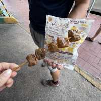結合日式和台式的炸串烹調方法的串燒店
