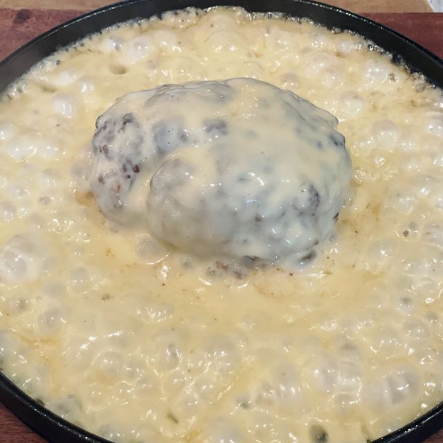 【大阪】なんば CITY  チーズたっぷり🧀ハンバーグ✨good spoon✨